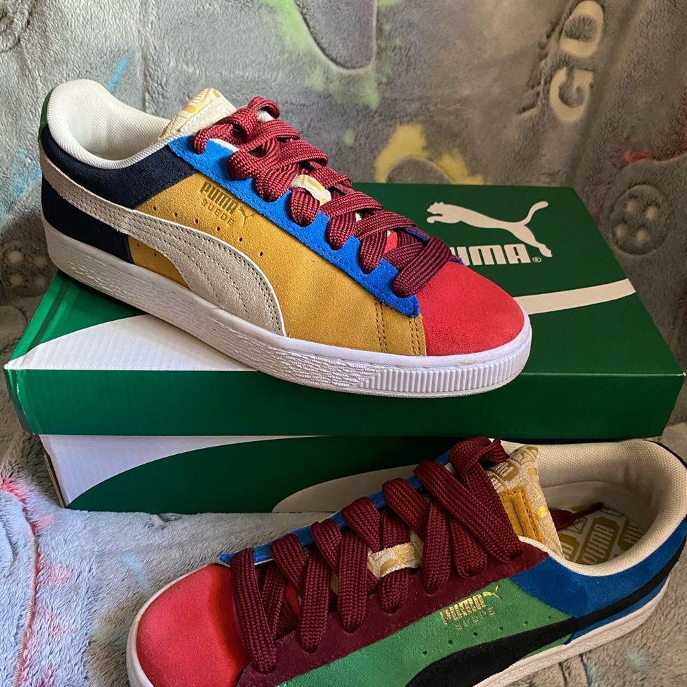 Classix Puma suede  multi colors Sneakers in new condition